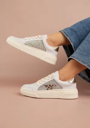 Aria Sneaker