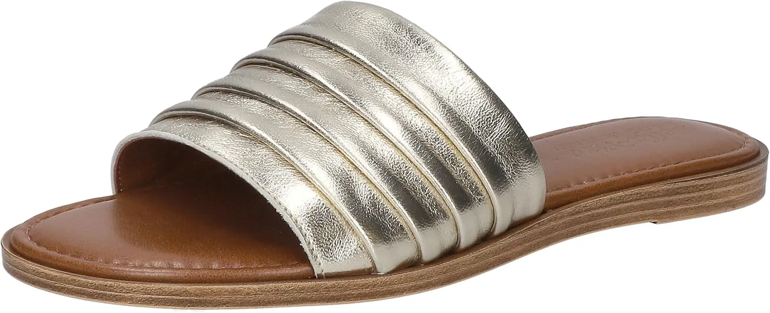 Bella Vita Women's Rya-Italy Flat Sandal