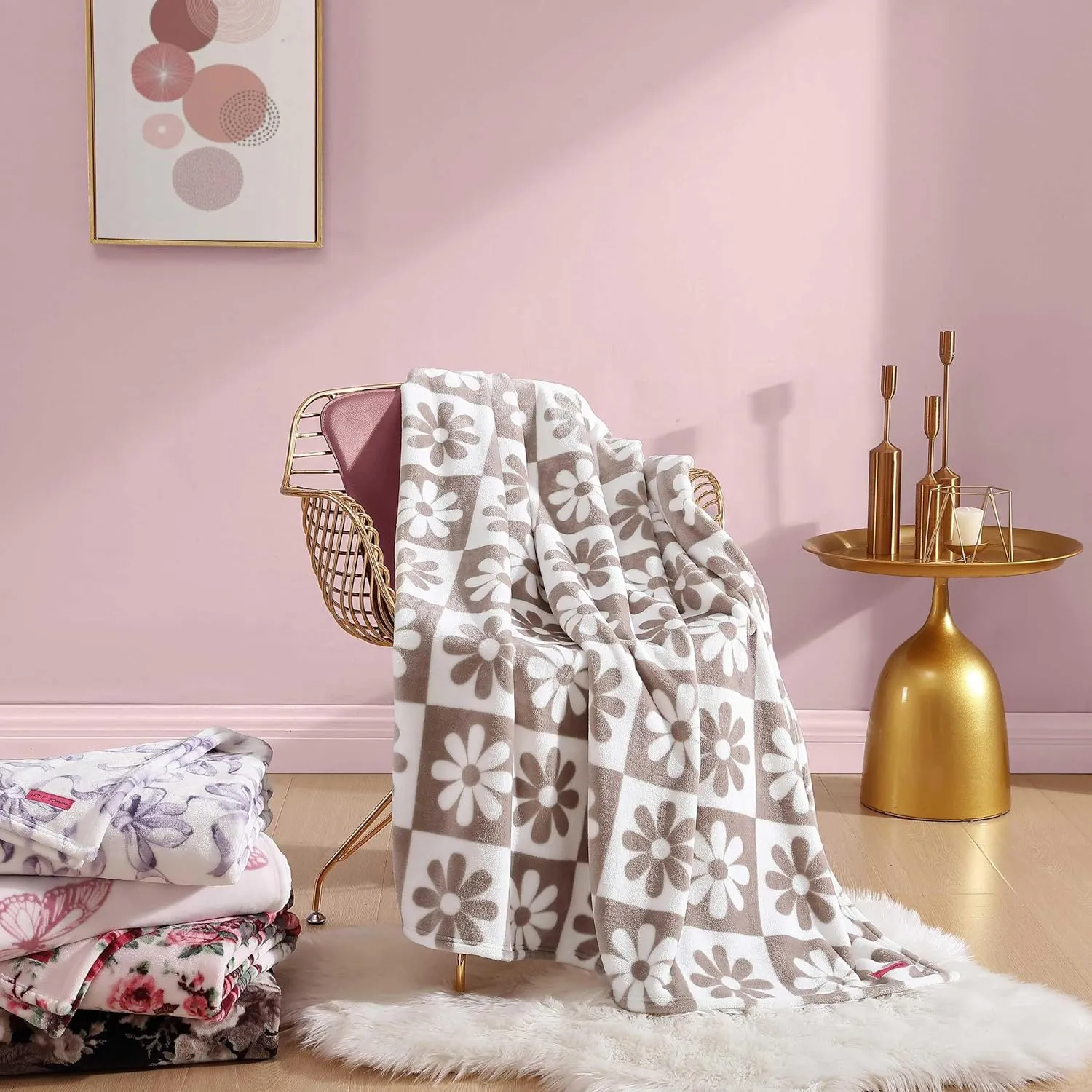 Betsey Johnson - Blanket, Ultra-Soft Plush Bedding, Warm & Cozy, Oversized Room Essentials (Ballet Bows Purple, Full/Queen)