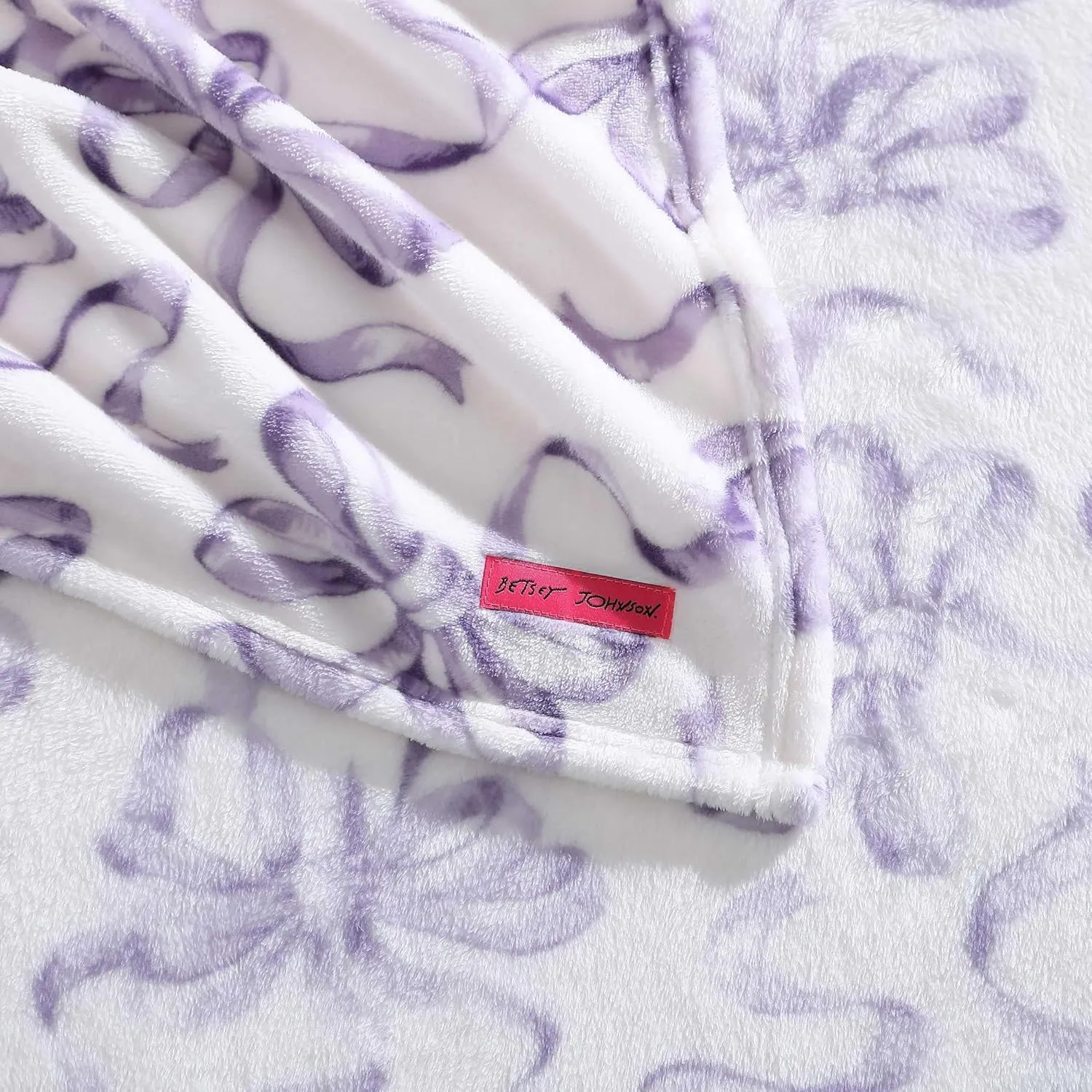 Betsey Johnson - Blanket, Ultra-Soft Plush Bedding, Warm & Cozy, Oversized Room Essentials (Ballet Bows Purple, Full/Queen)