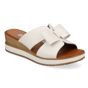 D6456 Mule Sandals
