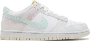 Dunk Low GS "Pastel Paisley"