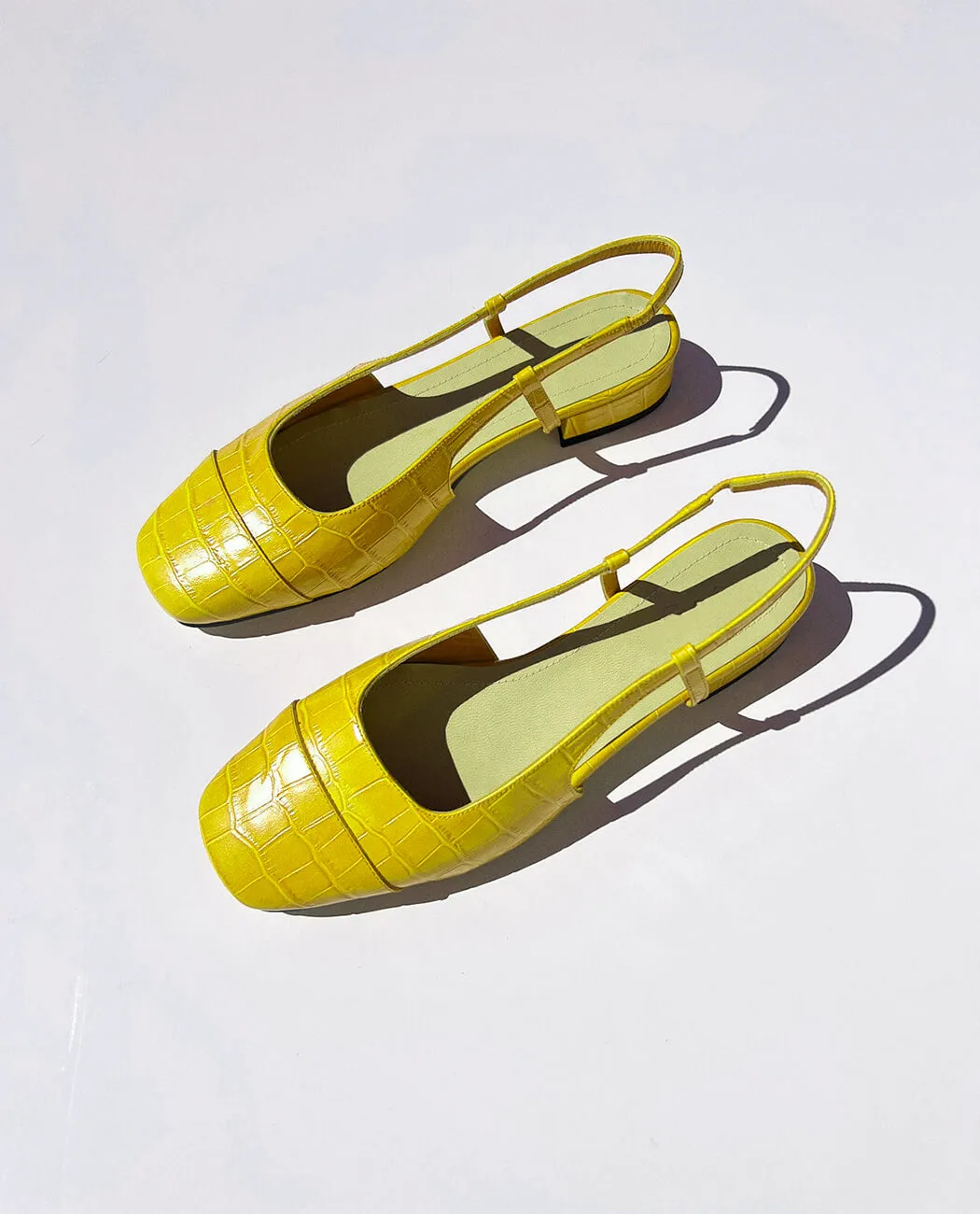 Embossed low heel multi color casual sandal