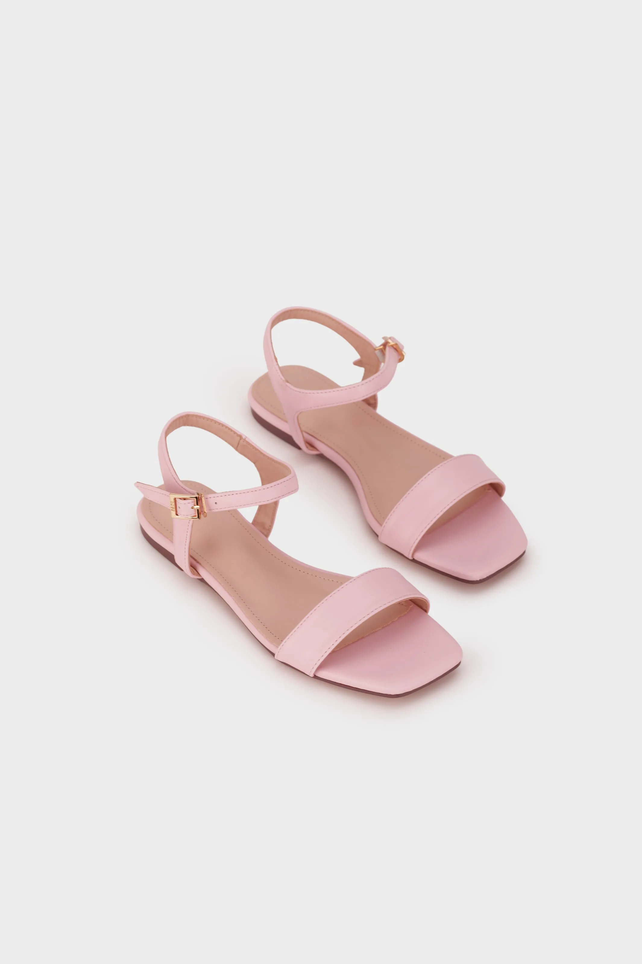 FLAT SANDAL