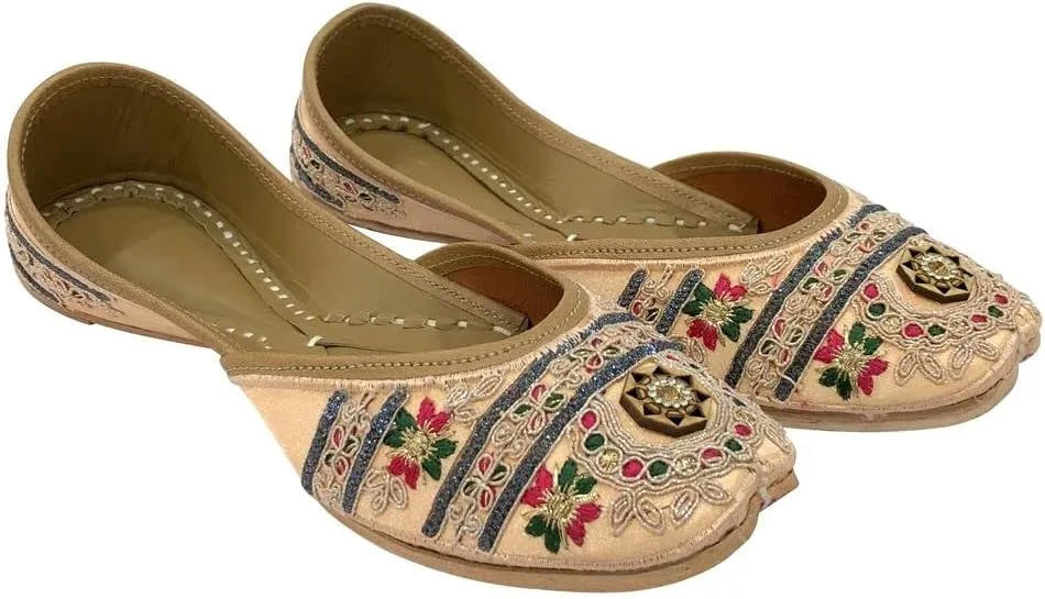Gold Punjabi Jutti for Ladies Jutti Shoes Punjabi Shoes Handmade Shoes Ethnic Mojari Traditional