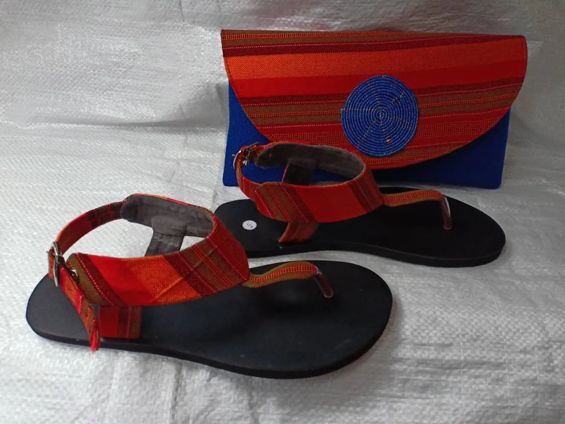 Handmade African Beaded Sandals/Authentic Maasai-Style Leather Flip-Flops Women/Boho Beach Sandals/Comfortable Summer Sandal African Gifts