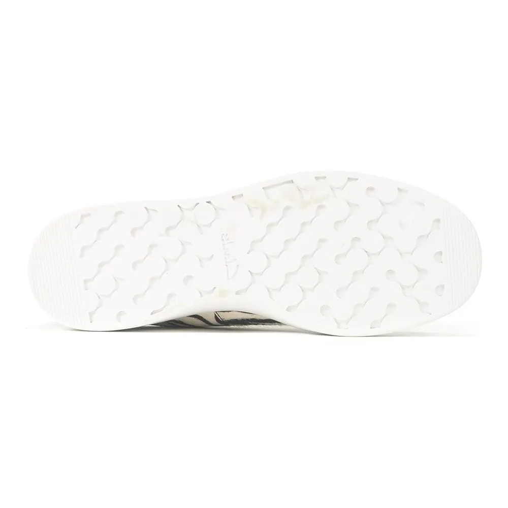 Hero Step Platform Sneaker