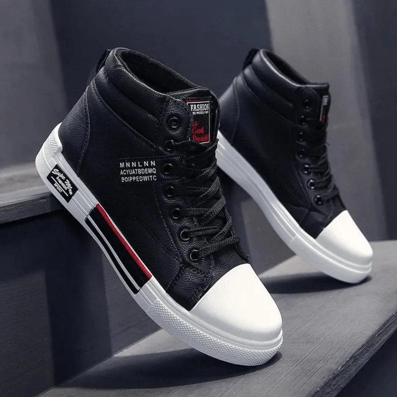 Levi | Stylish and elegant sneaker