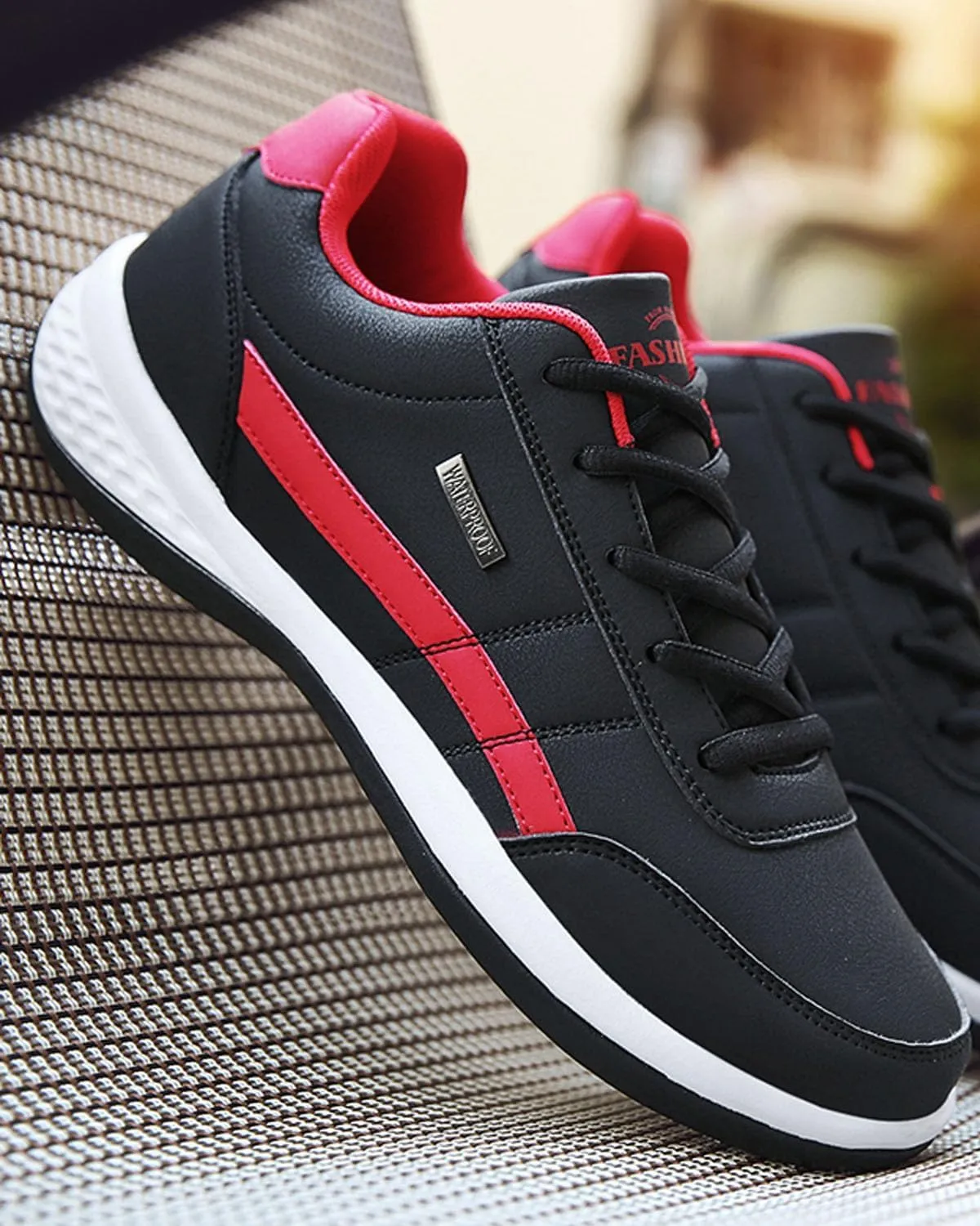 Men's All Seasons Solid Lace Up Jogging Shoes for Outdoor Park Walking Gym Workout, Non Slip Comfy Sneakers