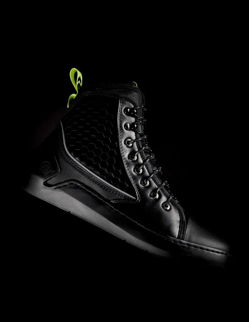Men's Full-Grain Trail Running Sneaker