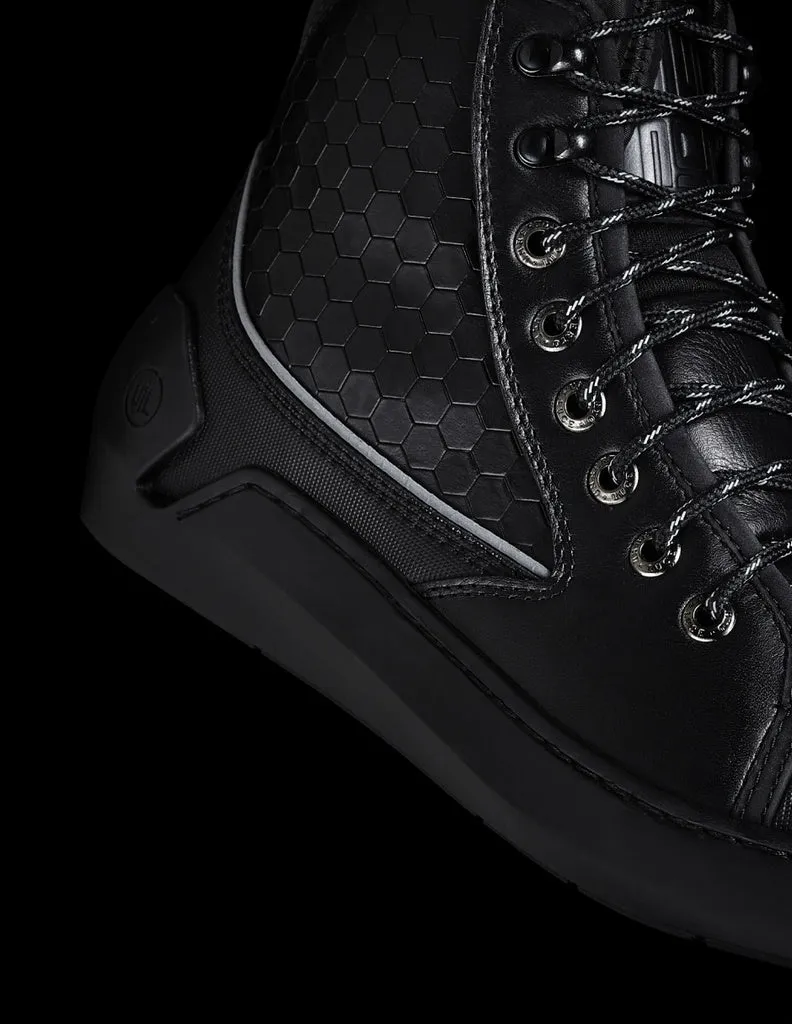 Men's Full-Grain Trail Running Sneaker