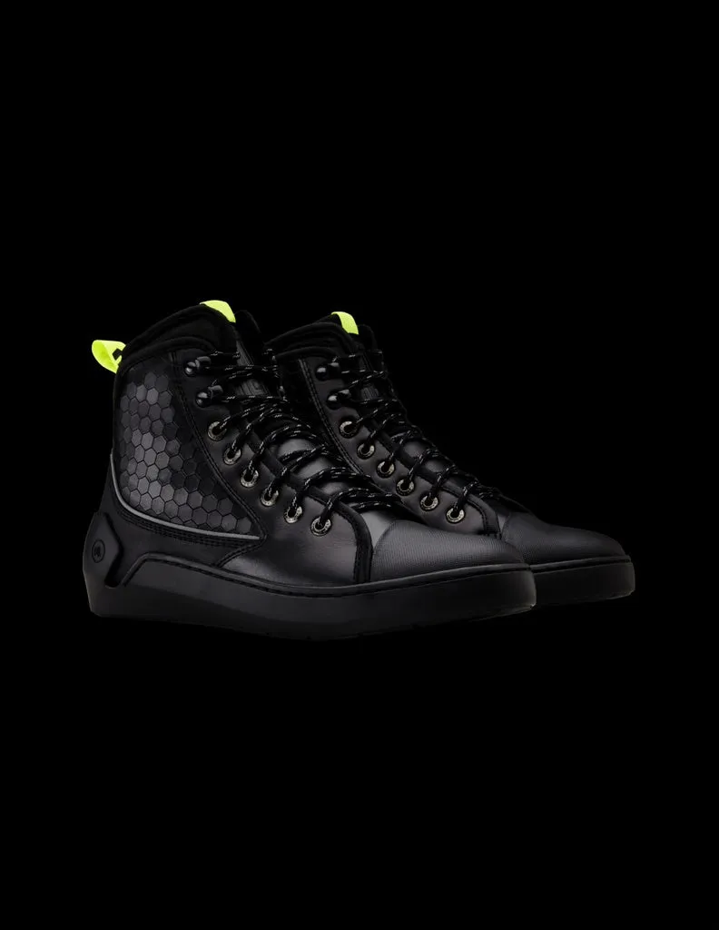 Men's Full-Grain Trail Running Sneaker