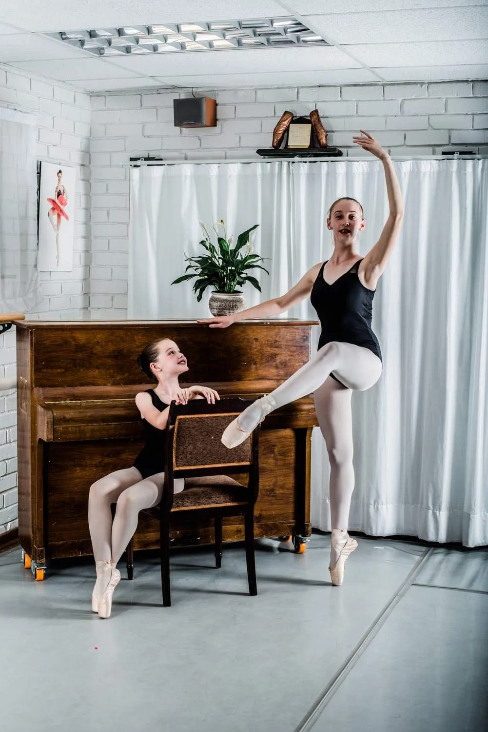 MSMAX Ballet Shoes for Women Ballerina Pointe Flats for Girls