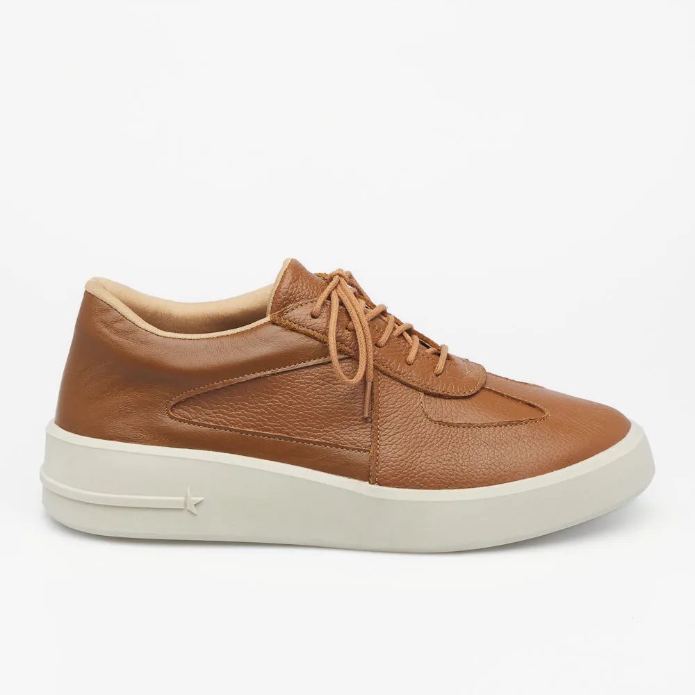 Naomi Sneaker