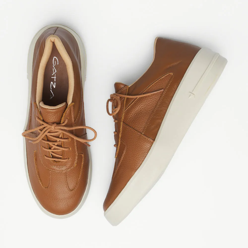 Naomi Sneaker