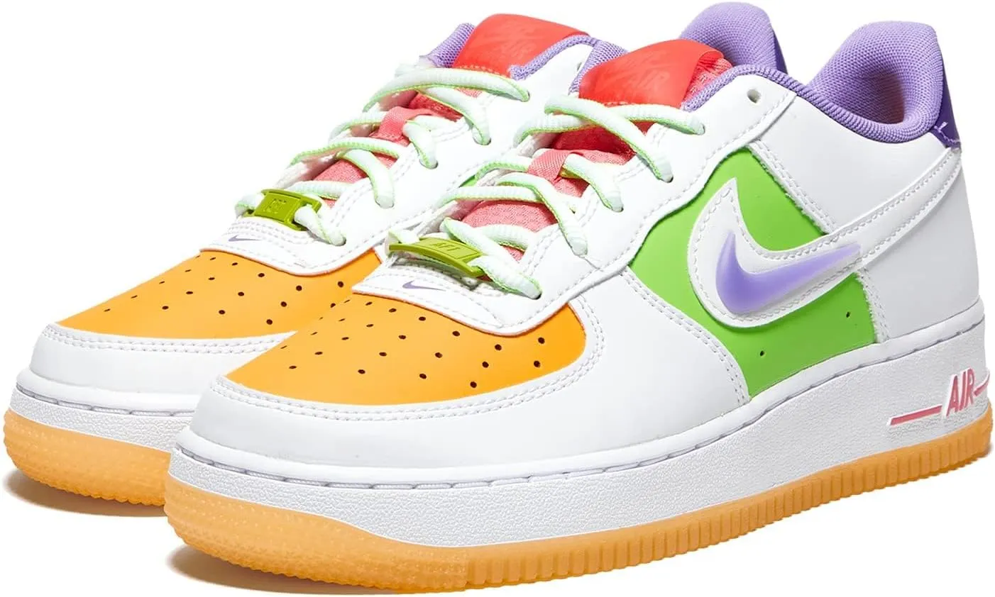 Nike boys Air Force 1 Lv8 1 (Big Kid)