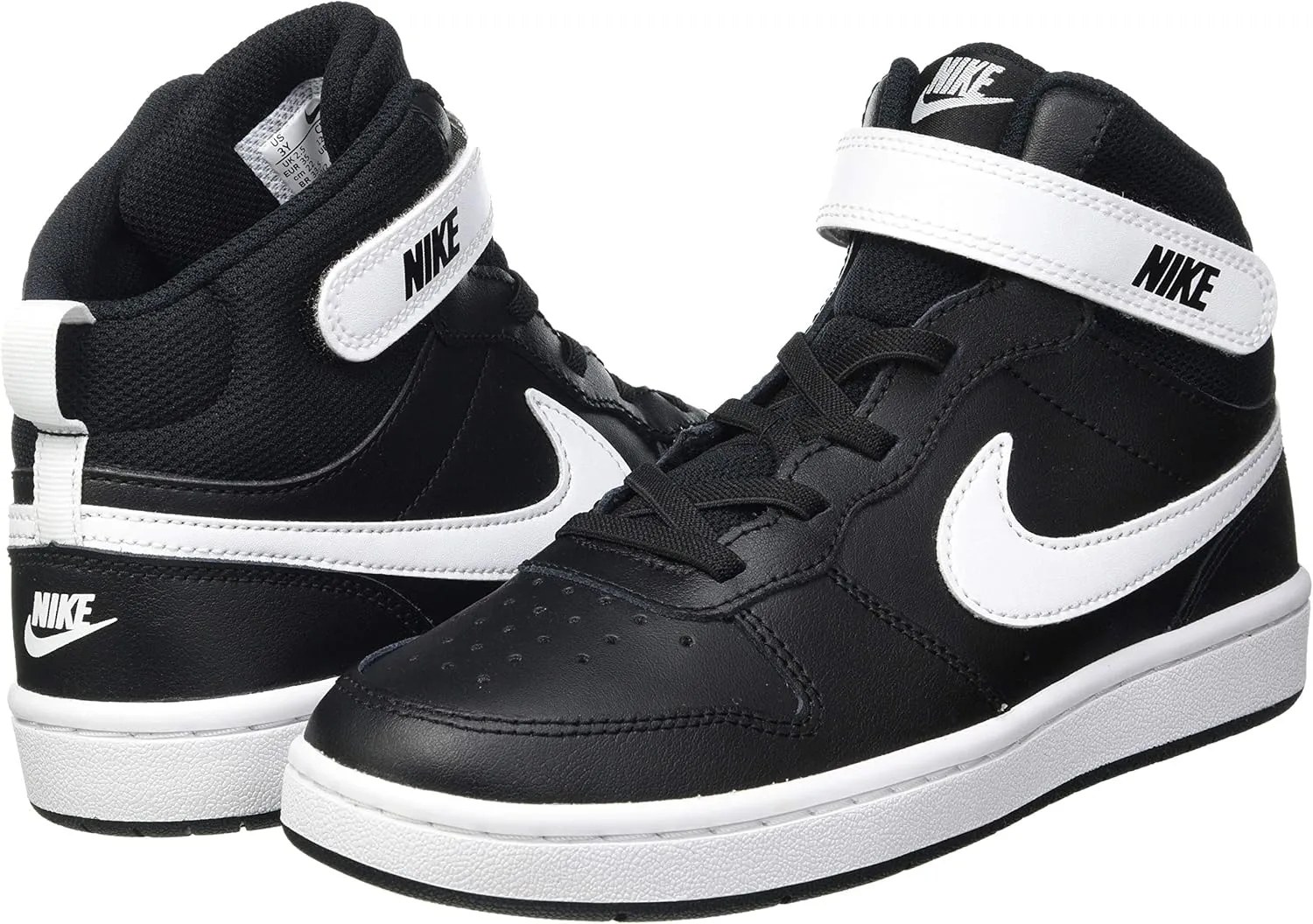NIKE Boy's Sneaker