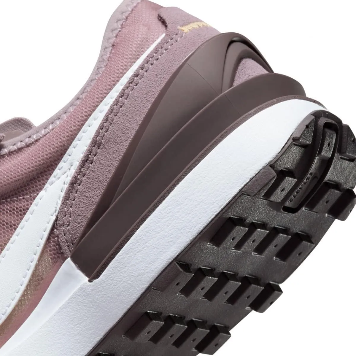 Nike Boy's Waffle One (Big Kid)