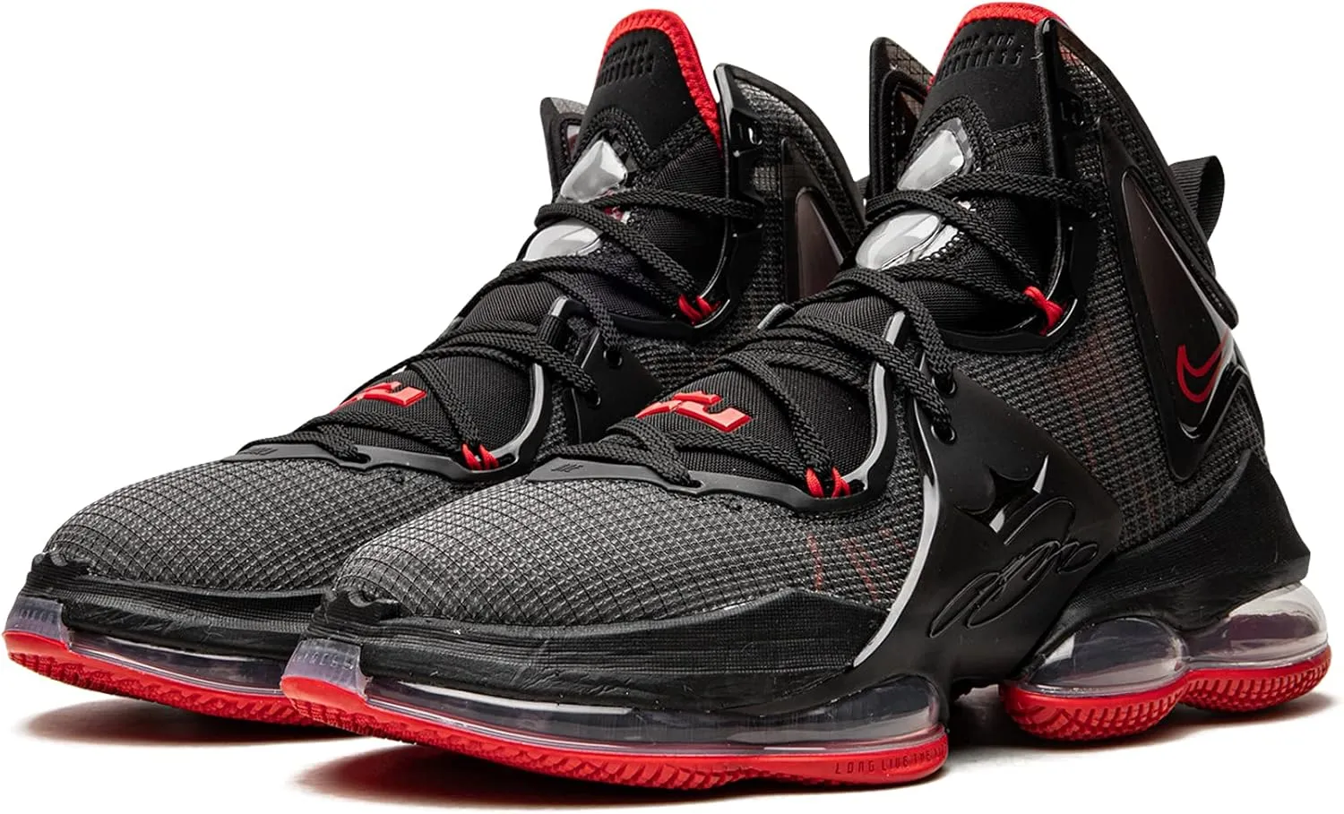 Nike Lebron XIX