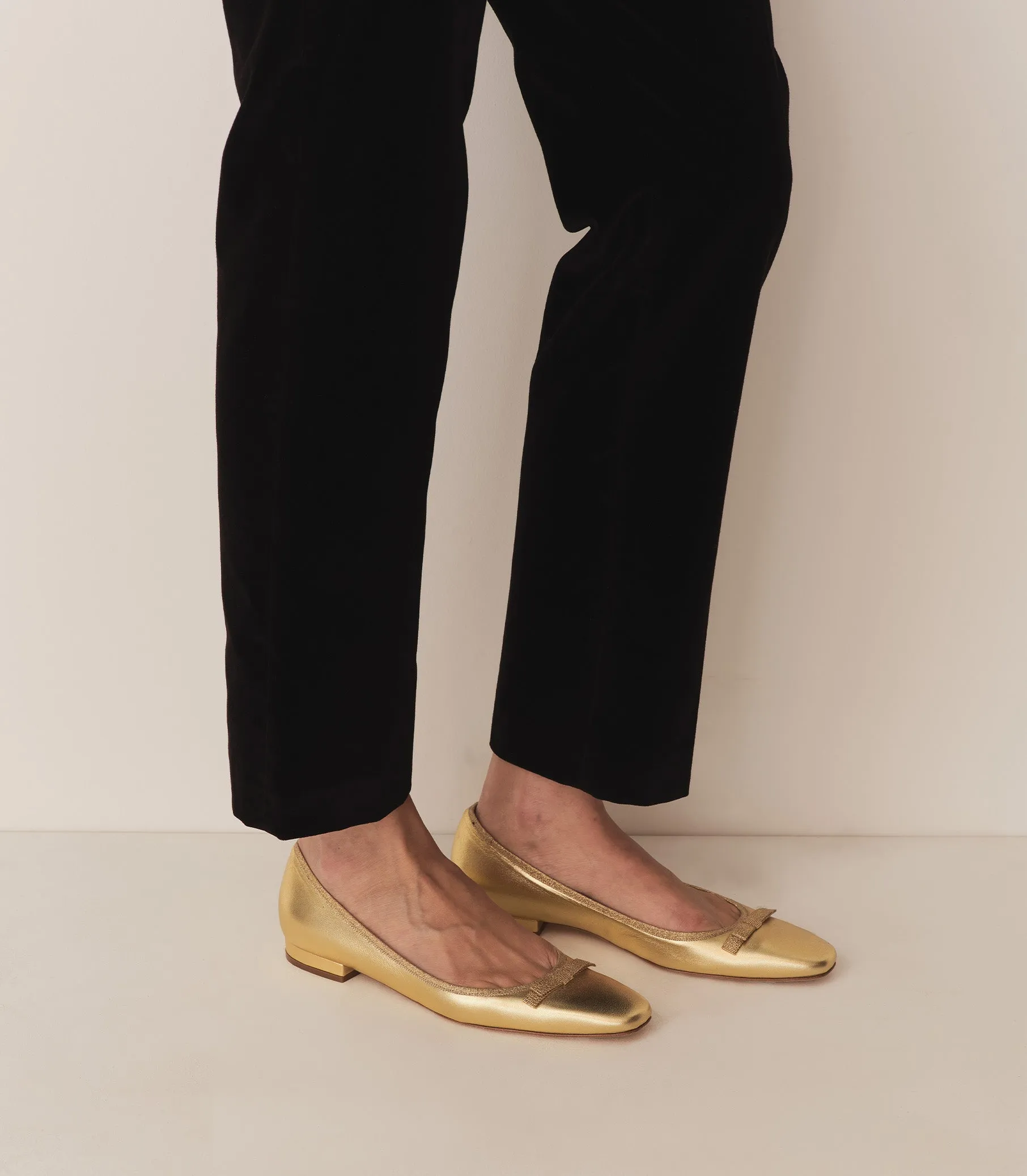 ODETTE BALLET FLAT -- GOLD METALLIC NAPPA