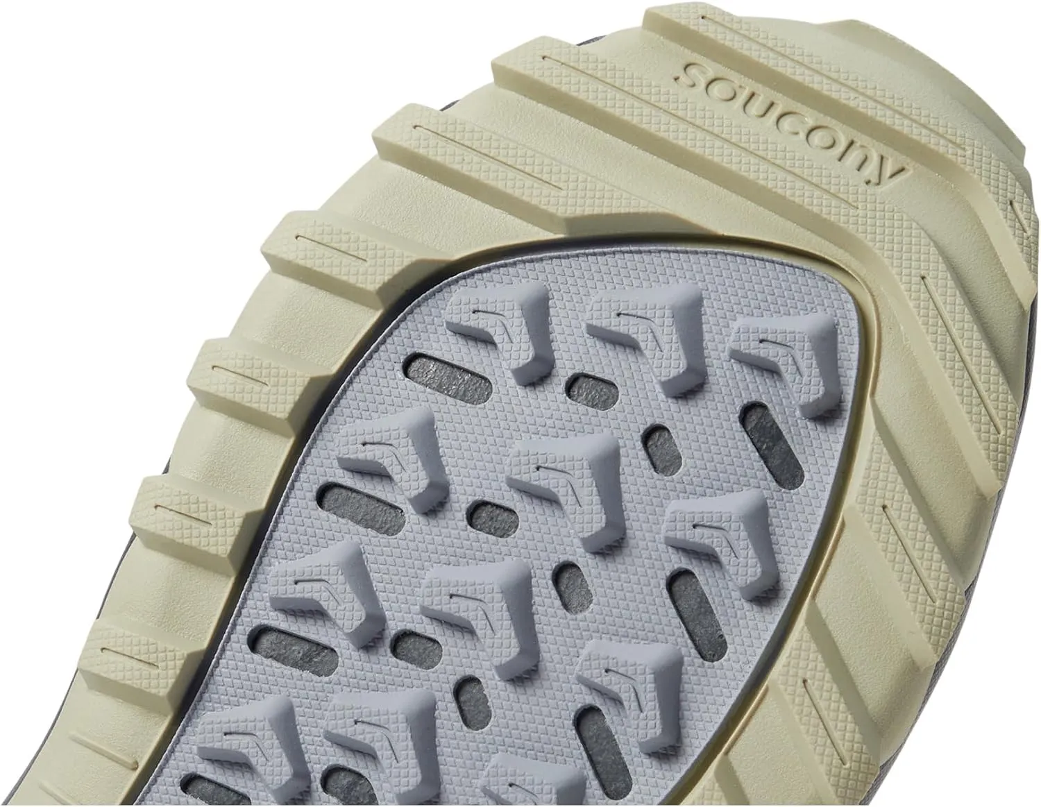 Saucony Women's Aura Tr Sneaker