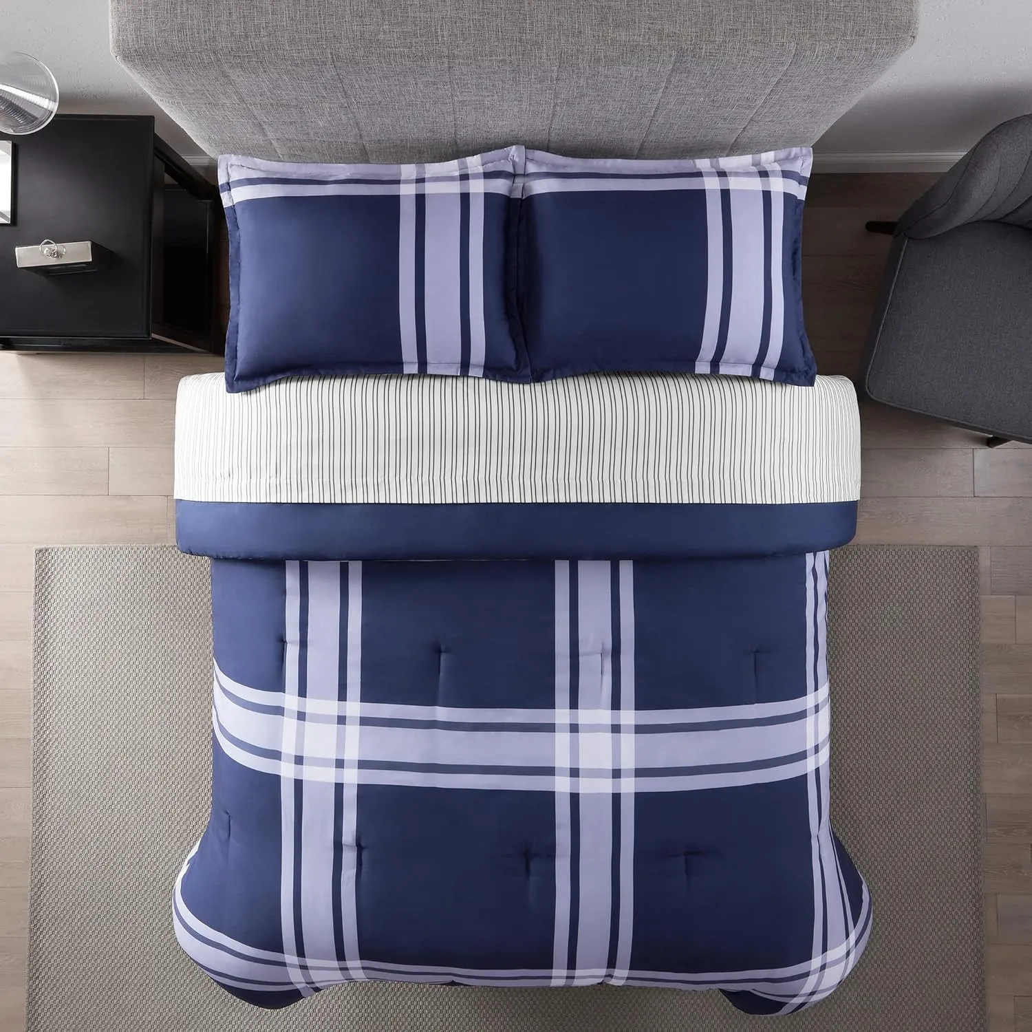 Serta Simply Clean Jax Soft 5 Piece Plaid Bed in A Bag Complete Bedding Comforter Set with Sheets and Pillow Case for All Season, Twin XL, Blue