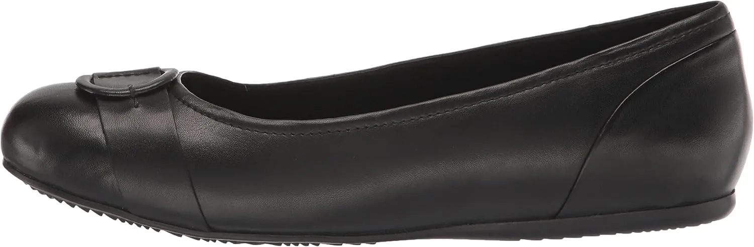 SoftWalk Women's Ballet Flat