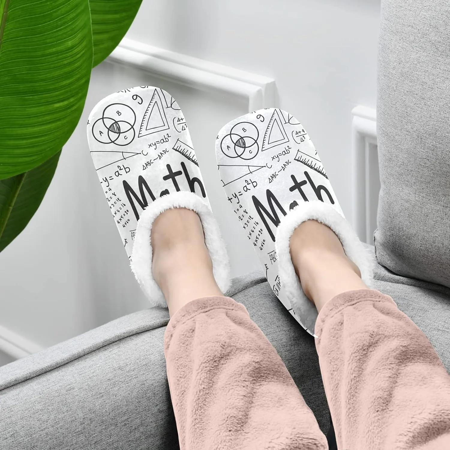 Unisex Fuzzy House Slippers, Warm Fur Lining Shoes, Non-Slip Memory Foam Slippers M-XXL