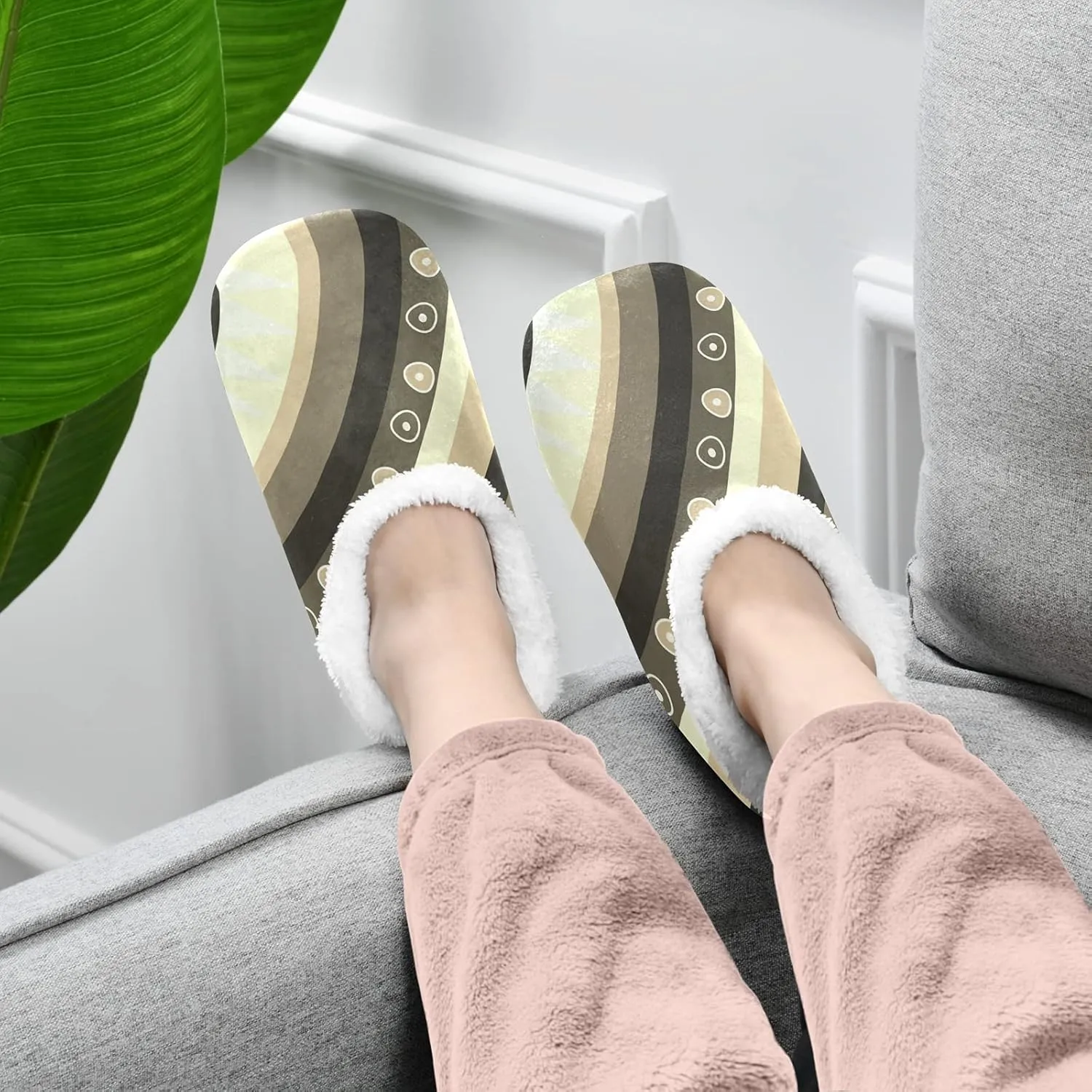 Unisex Fuzzy House Slippers, Warm Fur Lining Shoes, Non-Slip Memory Foam Slippers M-XXL