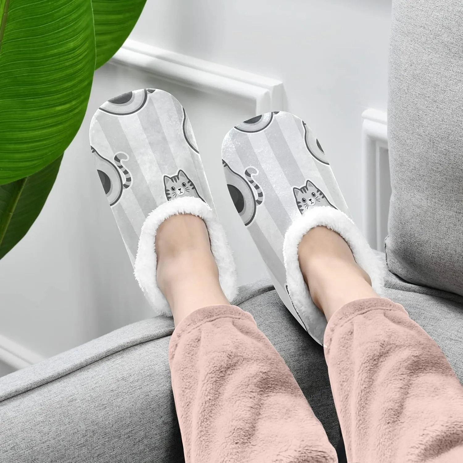 Unisex Fuzzy House Slippers, Warm Fur Lining Shoes, Non-Slip Memory Foam Slippers M-XXL