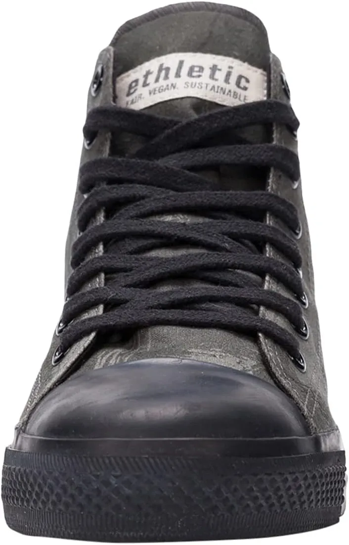 Unisex Low-Top Sneaker