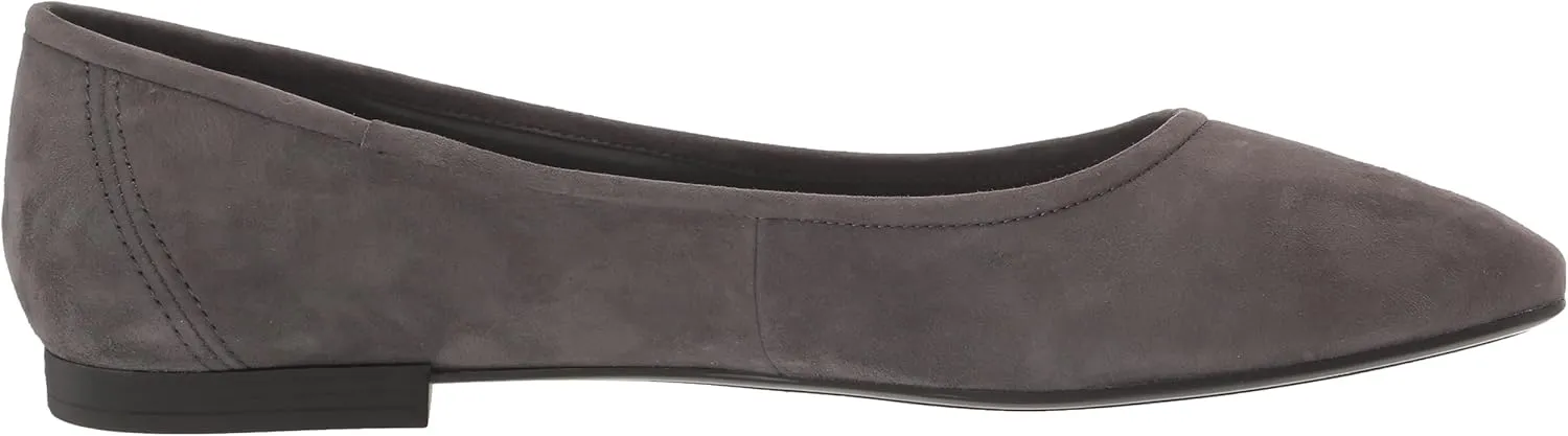 Vince Camuto Women's Minndy Casual Flat Ballet