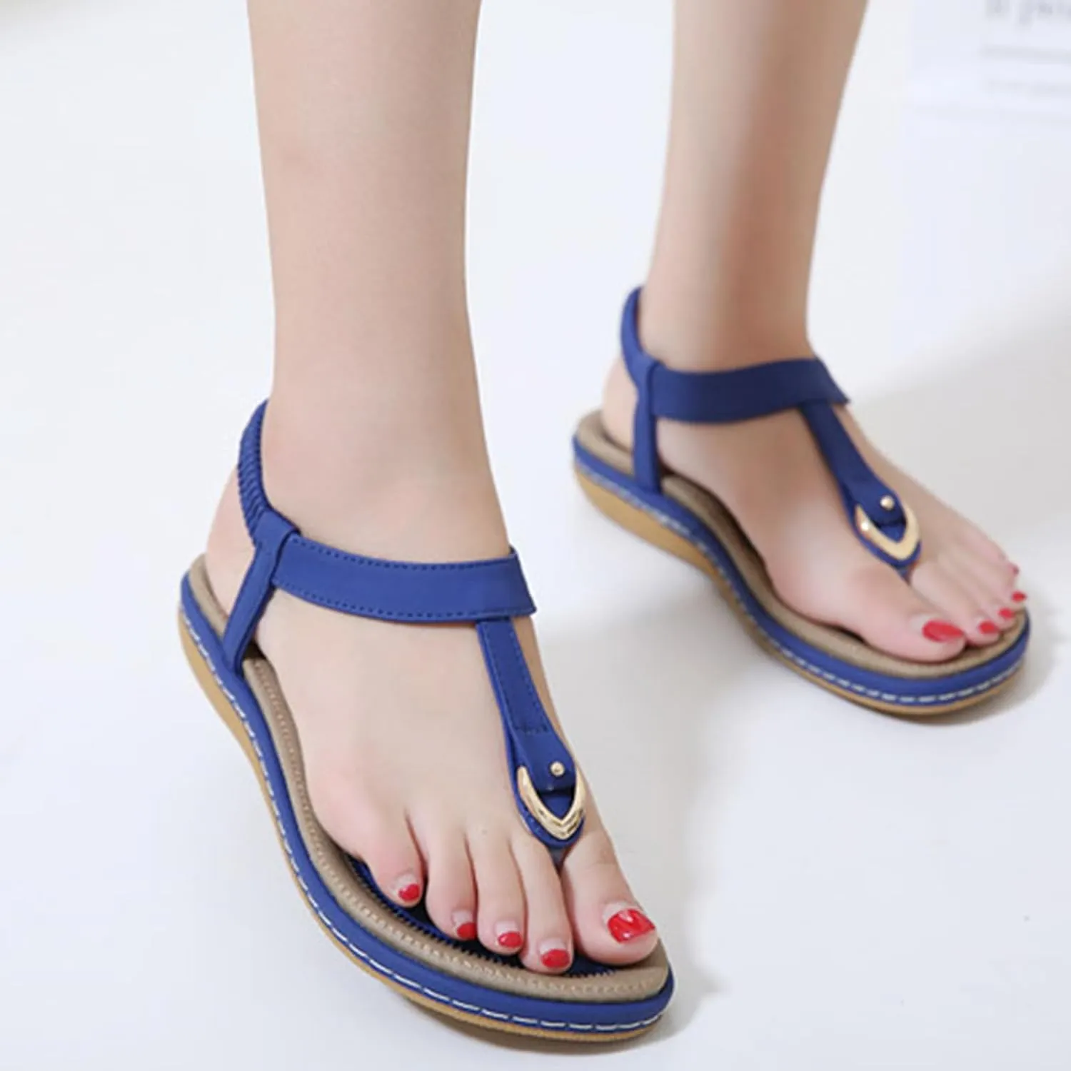 Womens Bohemian Flat Sandals Comfortable Summer Flip Flops Beach Vacation Shoes T-Strap Thong Sandals Stylish Clip Toe Walking Shoes Casual Flats with Back Strap