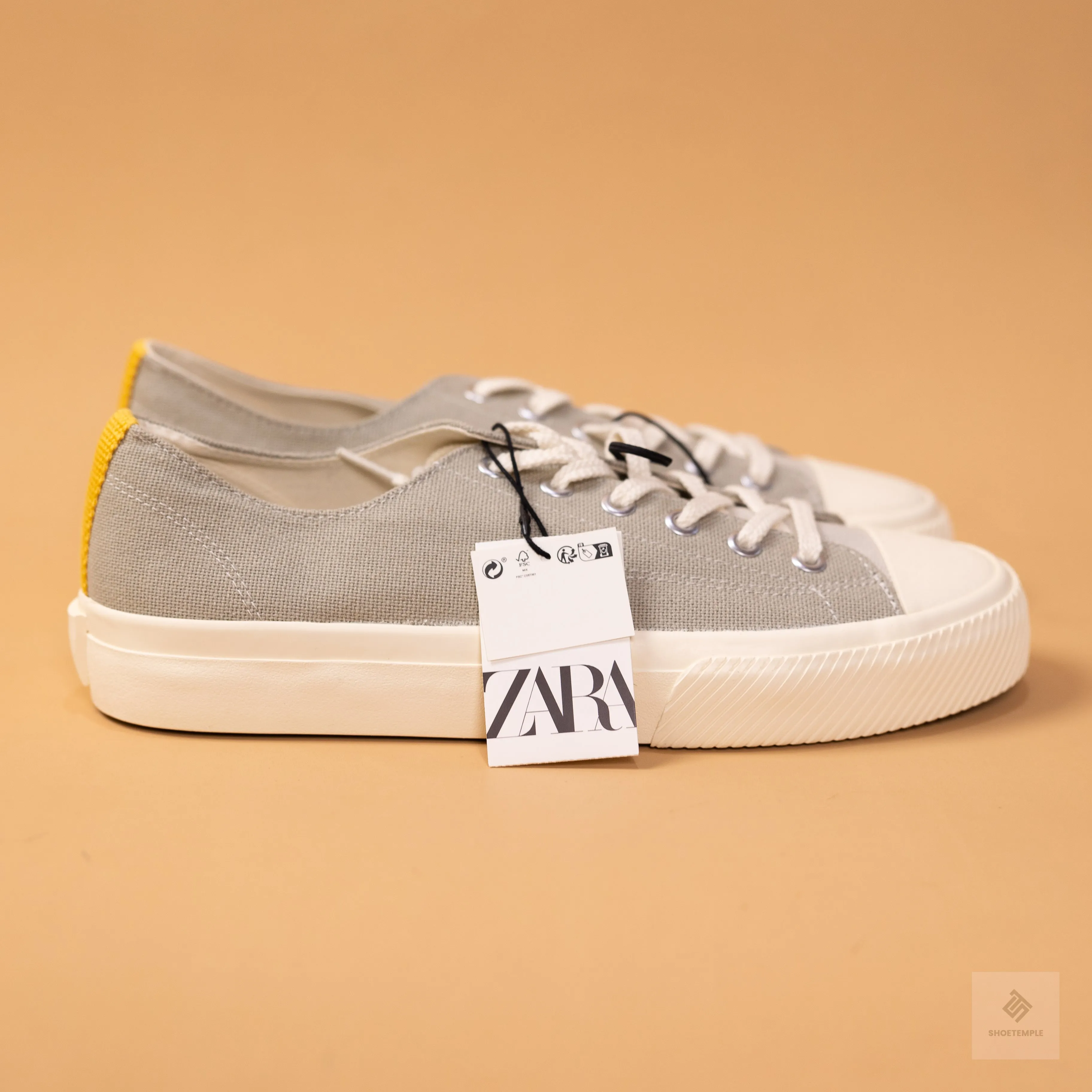 Zara Canvas Sneaker Cream