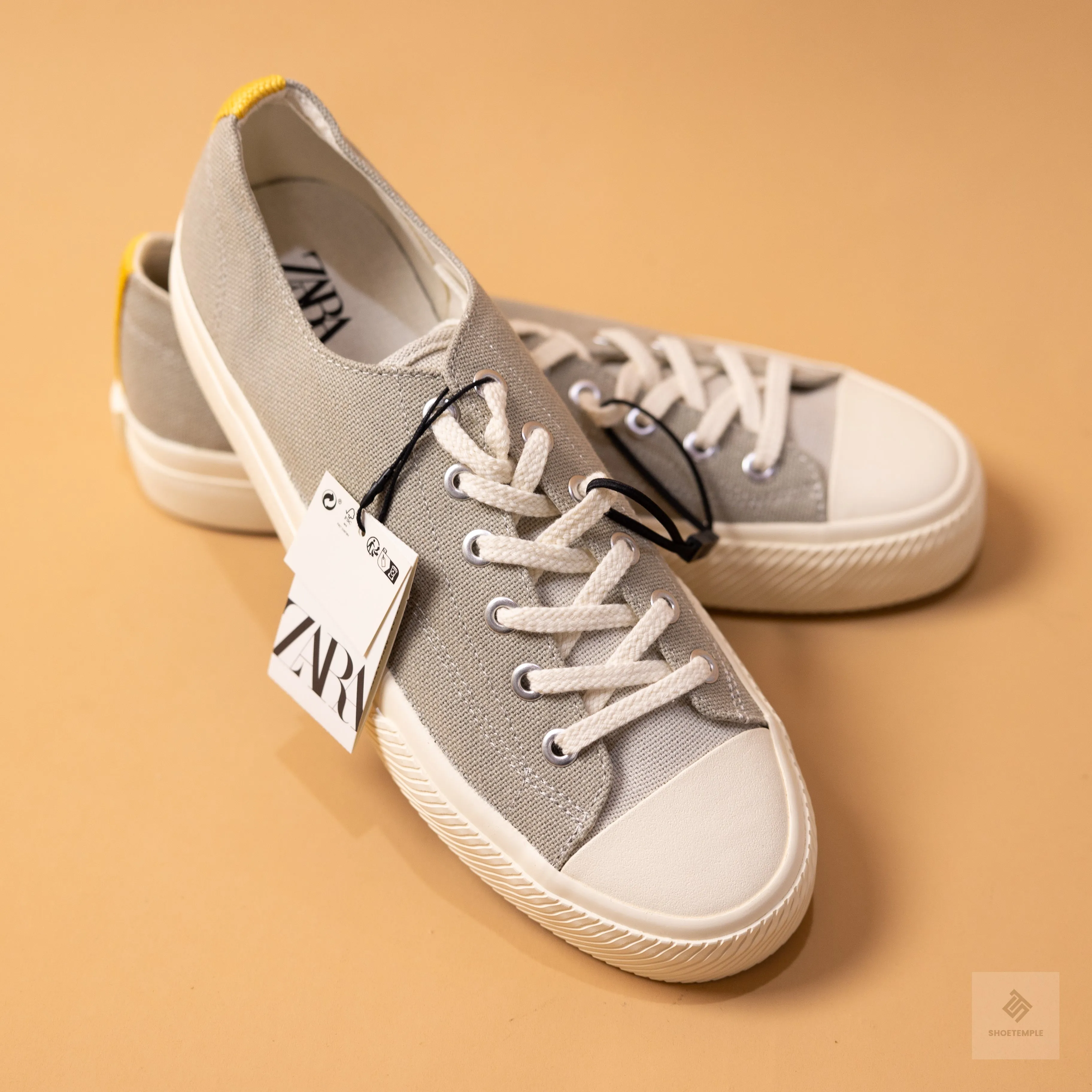 Zara Canvas Sneaker Cream