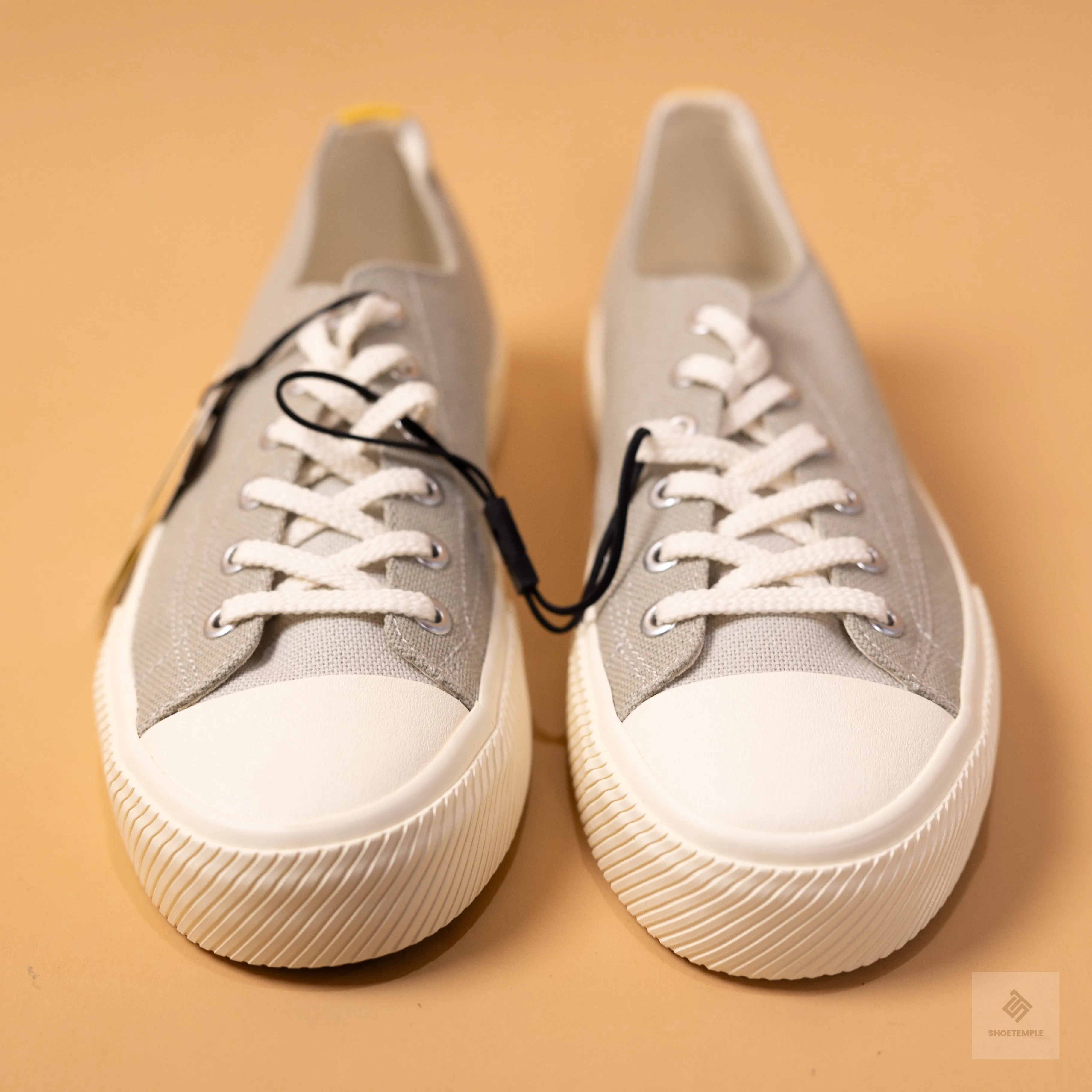 Zara Canvas Sneaker Cream
